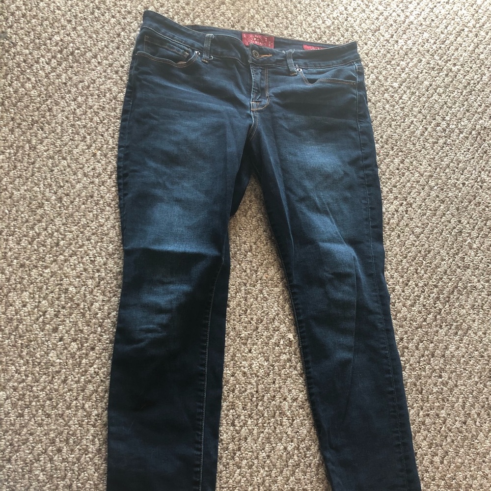 Lucky Brand “Leyla Skinny” Jeans